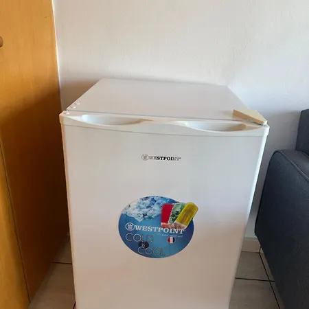 아파트 Welcome To 50m From The Beachfront