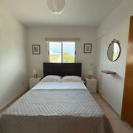 Welcome To 50m From The Beachfront * Lárnaca