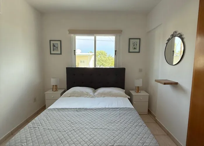 Welcome To 50m From The Beachfront * Larnaca