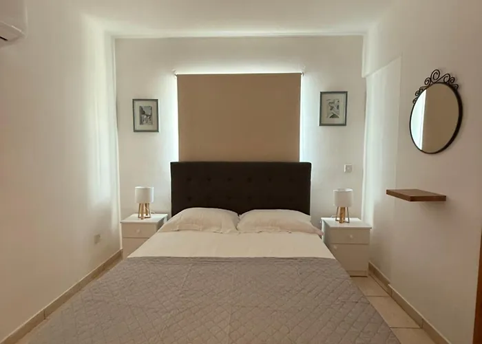 Welcome To 50m From The Beachfront * Larnaca